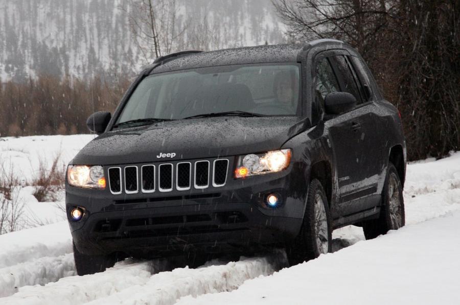  Jeep Compass Limited 2011 года  (фото 3 из 51)